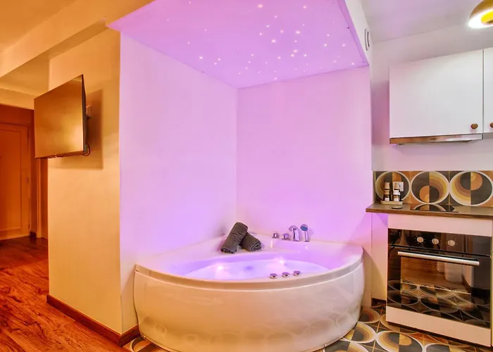 דירה Annee 70 - Jacuzzi Et Balcon *